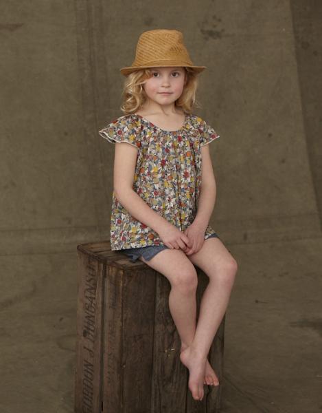 Kemp & Co- Stand B49- Gathered Top-Picardie Liberty